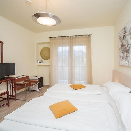 Club Hotel Olivi - Tennis Center مالتشيزينيه المظهر الخارجي الصورة