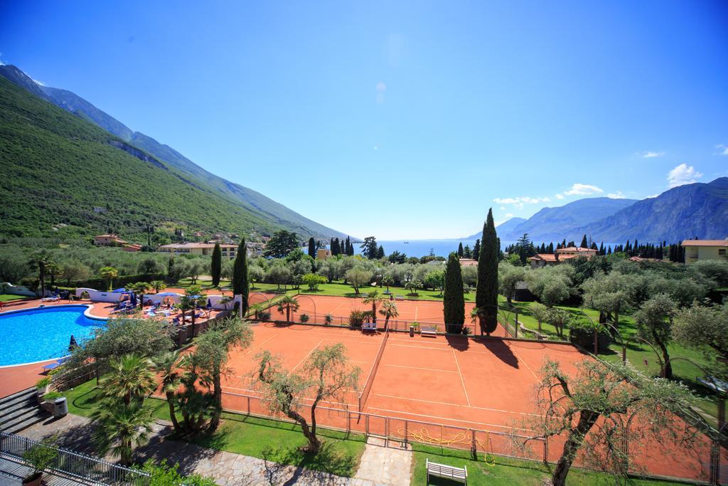 Club Hotel Olivi - Tennis Center مالتشيزينيه المظهر الخارجي الصورة
