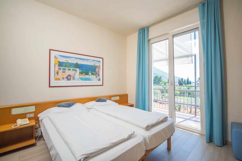 Club Hotel Olivi - Tennis Center مالتشيزينيه المظهر الخارجي الصورة